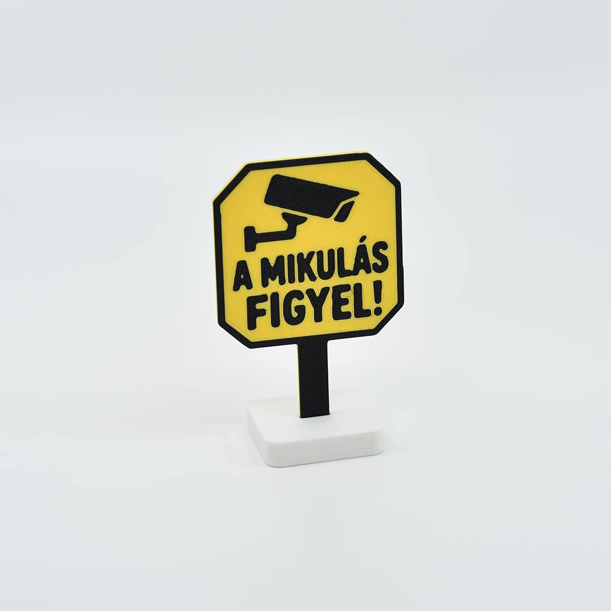 A Mikulás figyel manó tábla